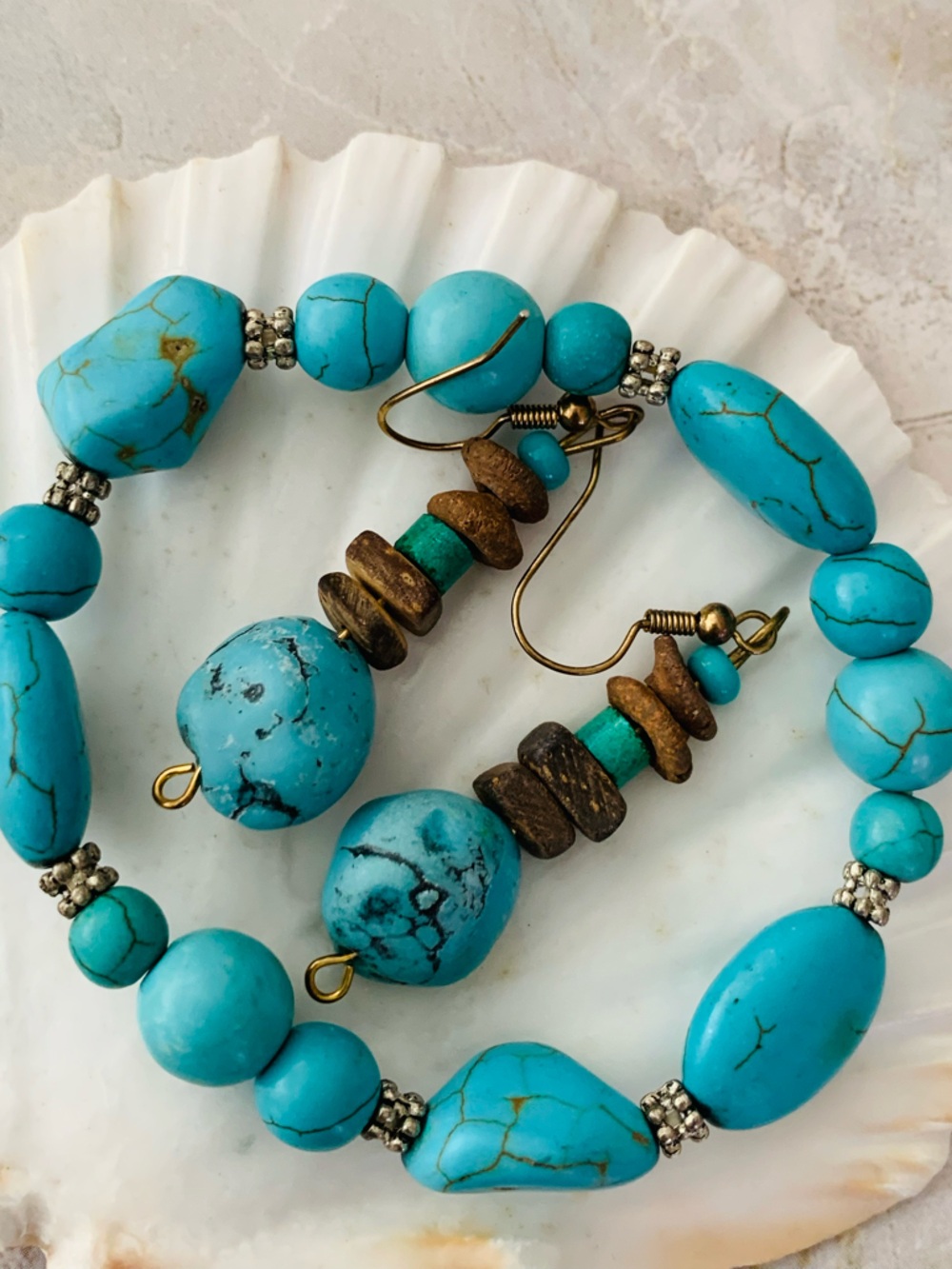 Turquoise Bead Stretch Bracelet and Earrings Set - Vibrant Blue Women's Jewelry